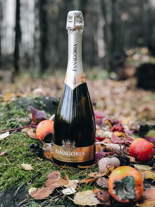 %204 что написано на колонне при входе на завод фанагория